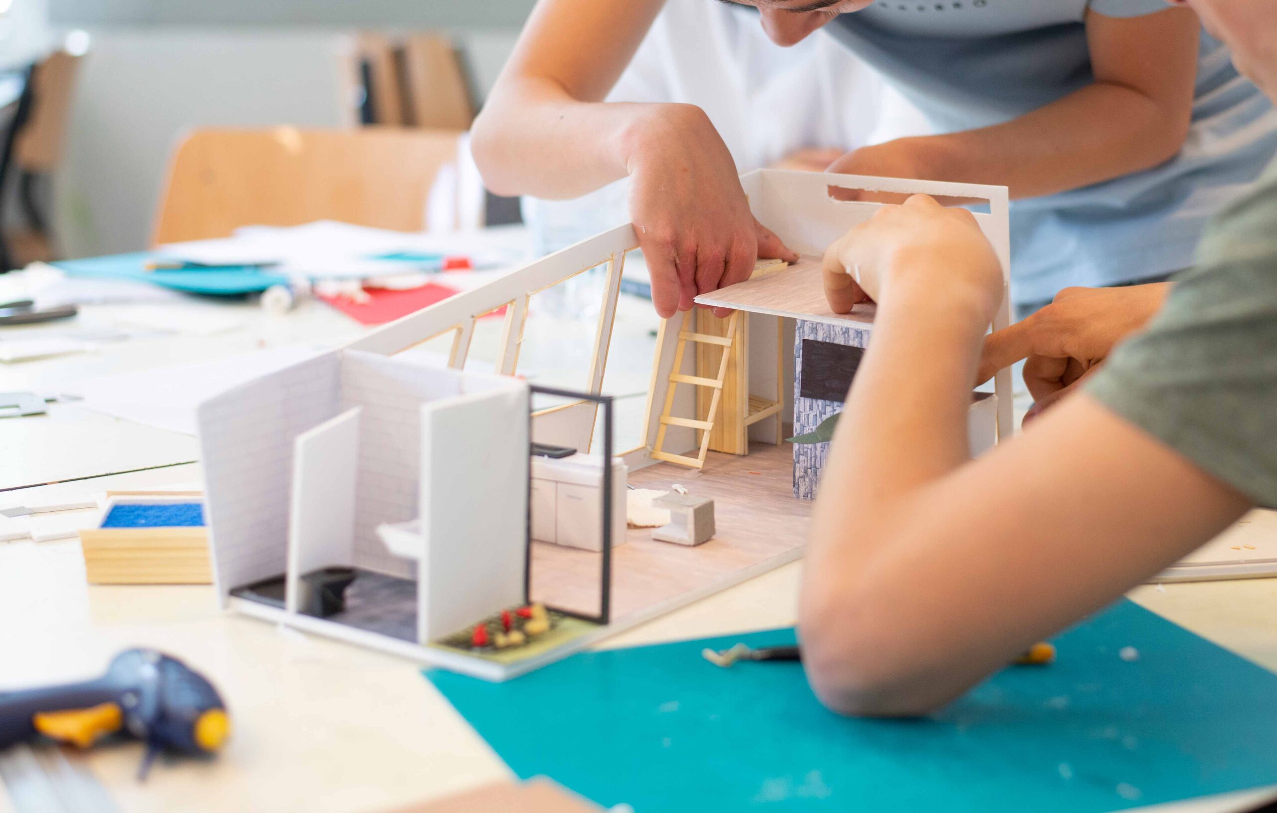 Architectuurlessen_tiny-house_1op20_maquette